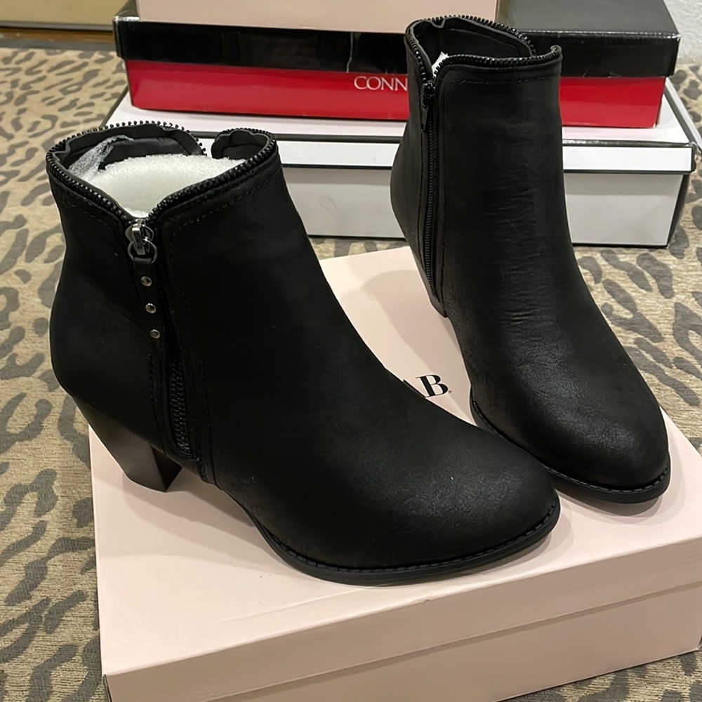 Heel ankle boots